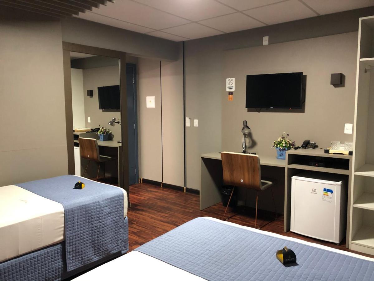 Jockey Class Hotel テレジーナ エクステリア 写真