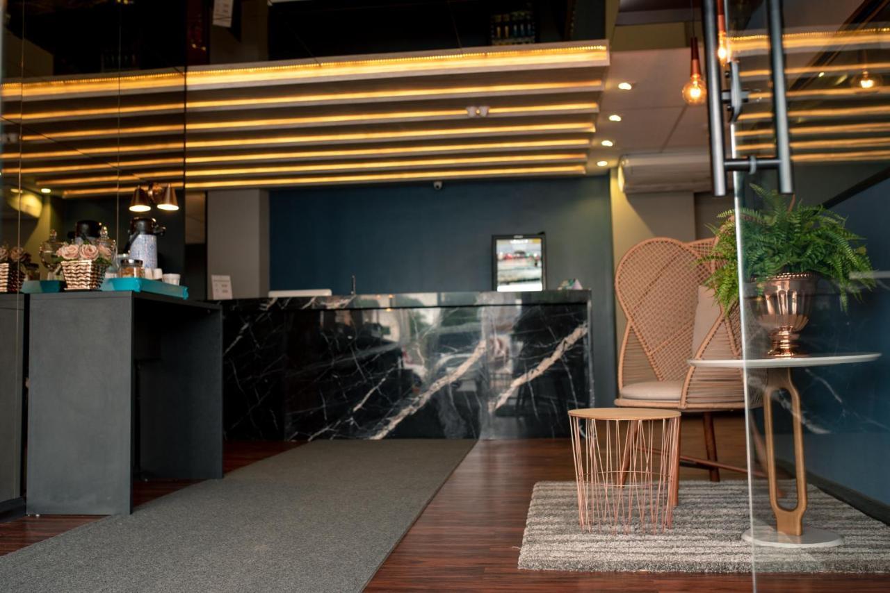 Jockey Class Hotel テレジーナ エクステリア 写真